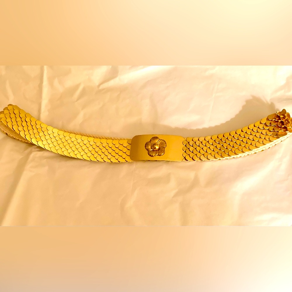 Belt gorgeous vintage